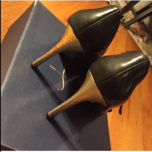 Pour la Victoire | Carmendy Pumps - Picture 3 of 4